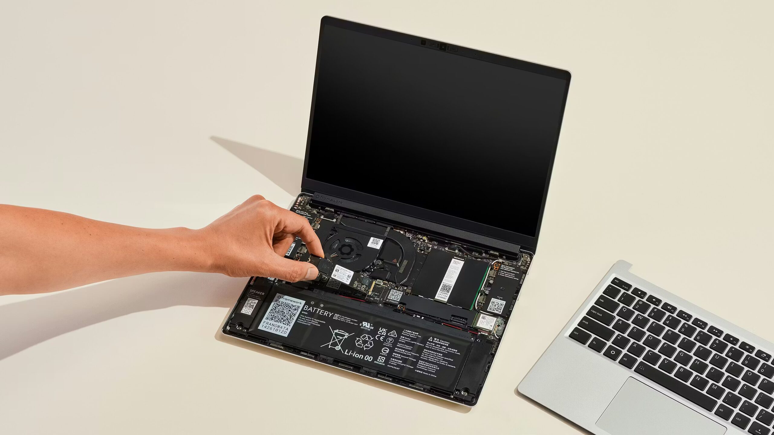 Laptop 13