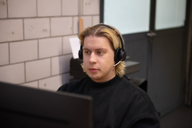 Person mit Headset